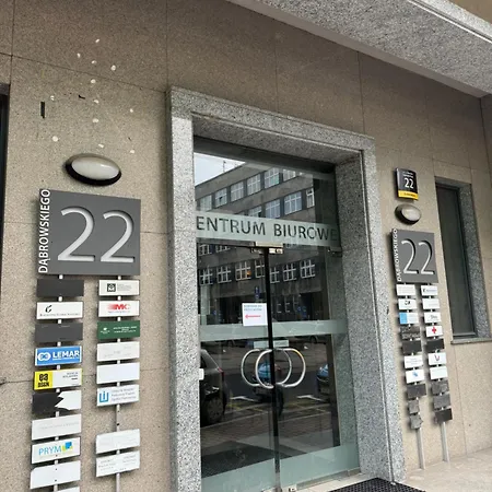 Apartament/kawalerka Dabrowskiego 22 아파트 카토비체