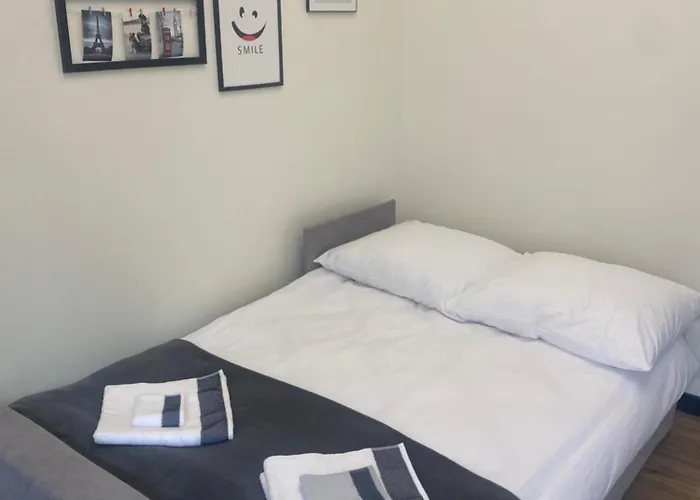 Apartament/kawalerka Dabrowskiego 22 شقة