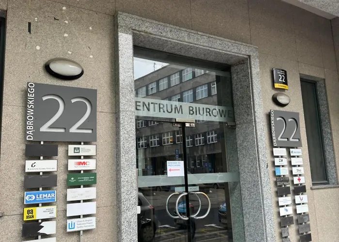 Apartament/kawalerka Dabrowskiego 22 شقة كاتوفيتسه